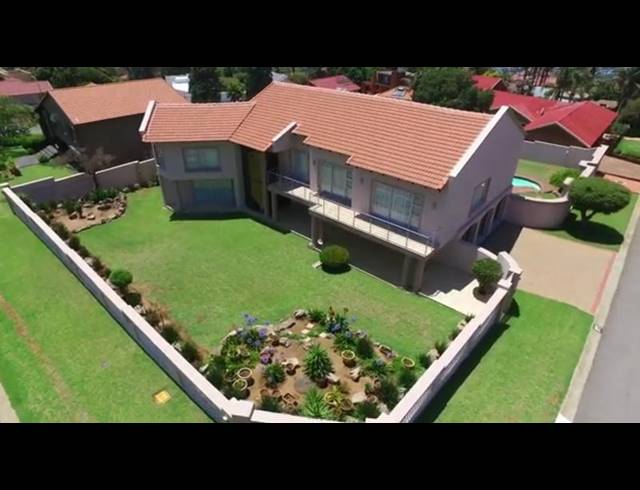 5 BEDROOM HOUSE FOR SALE IN GLENVISTA